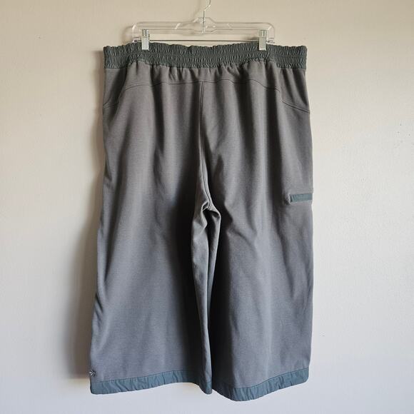 Athleta Pant Womens 2X Green Pull On High Rise Wide Leg Crop Elastic Waist Comfy - Picture 2 of 13